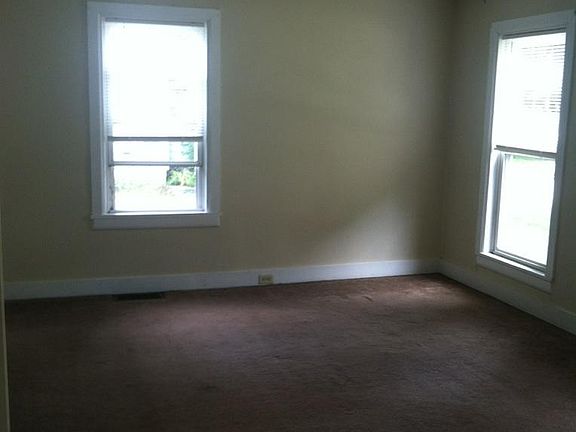 5th image of 337 Owego St #1