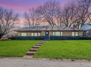 7100 Forest Hill Dr, Saint Louis, MO