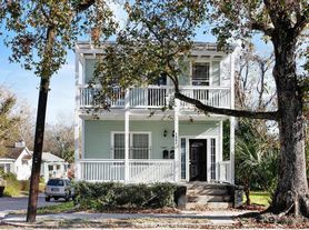 1502 Price St, Savannah, GA