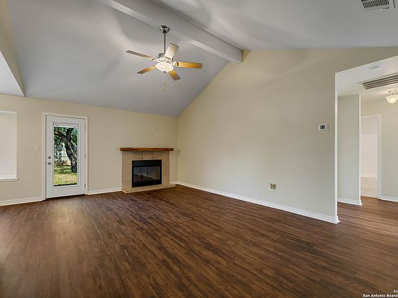 2nd image of 111 Windcrest
