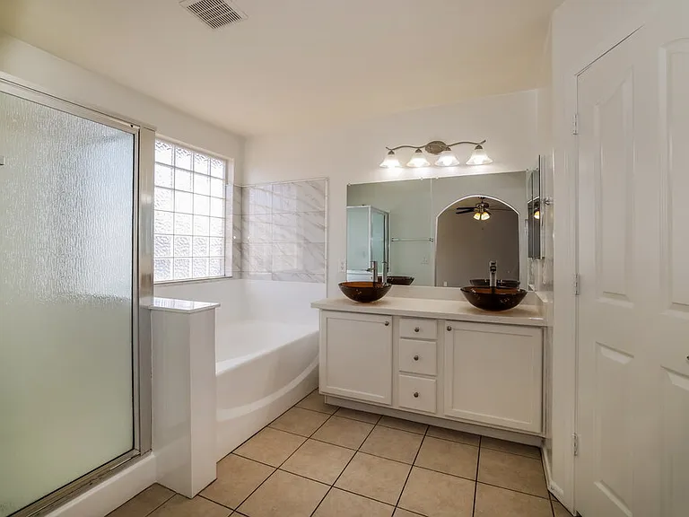 2904 W Sunland Ave — Photo 11