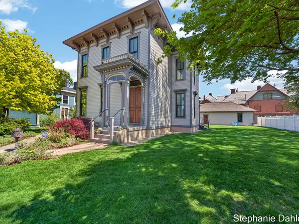 511 W Clay Ave, Muskegon, MI 49440