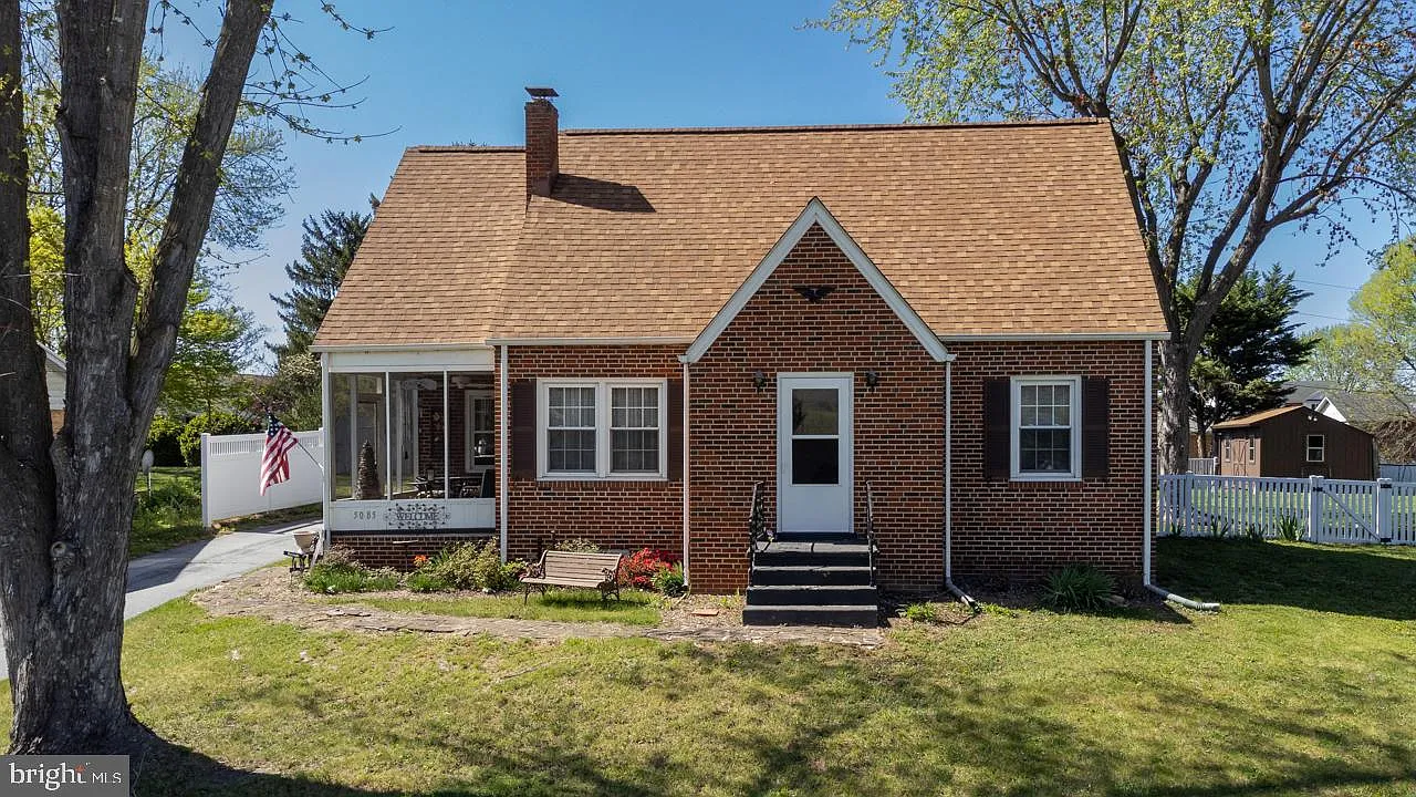 5085 Dogwood Dr photo 1