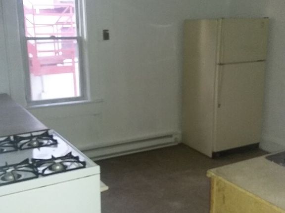 2nd image of 1822 Saint Denis Ave APT 3