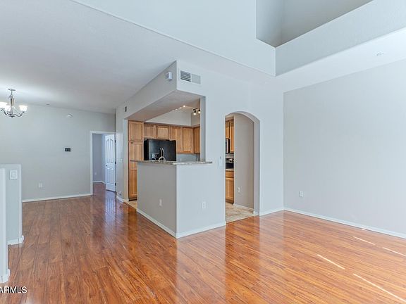 4th image of 2150 W ALAMEDA Road #1297