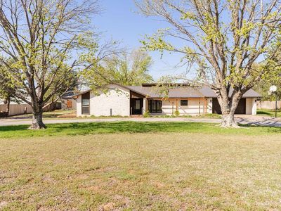 24241 E 1000th Rd, Weatherford, OK, 73096