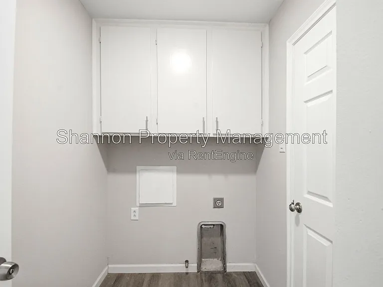 6215 Autumn Arbor Dr — Photo 25