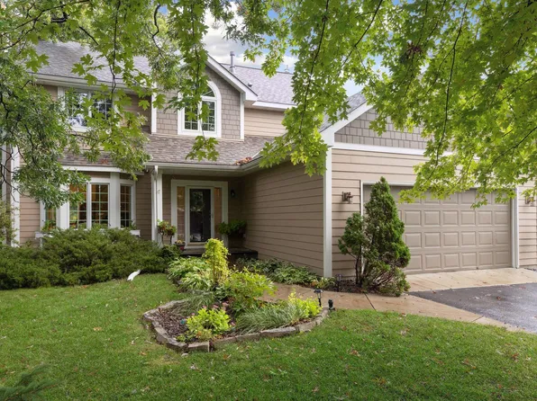 5601 Johnson Dr, Edina, MN 55436