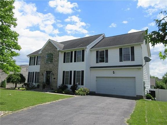 3rd image of 4002 Donegal Dr