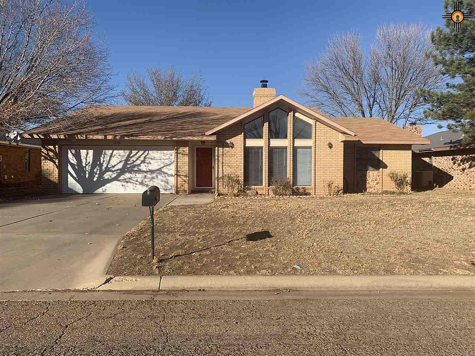 1st image of 816 Rosewood Dr
