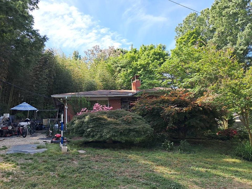 1st image of 803 W 8th St