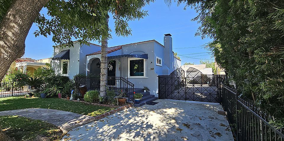 1st image of 4712 Townsend Ave
