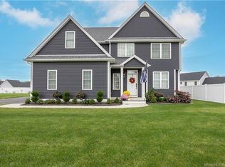 104 Pequabuck St, Bristol, CT 06010