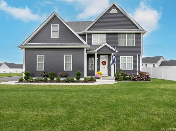 104 Pequabuck Street, Bristol, CT 06010