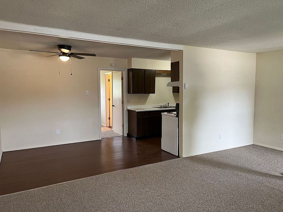1st image of 561 E Ross Ln APT C5