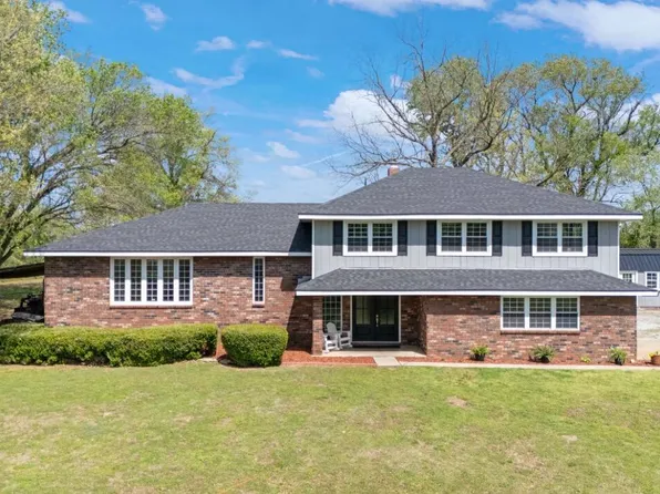 14 17th Pl SW, Miami, OK 74354