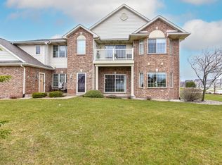 9237 66th Ave UNIT 41, Pleasant Prairie, WI 53158