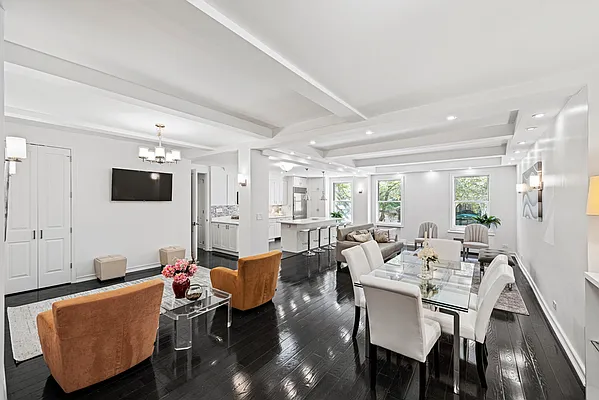 Sold by Compass | media 1