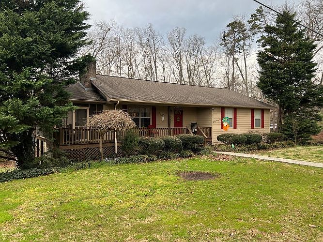 1st image of 1295 Hickory Ln