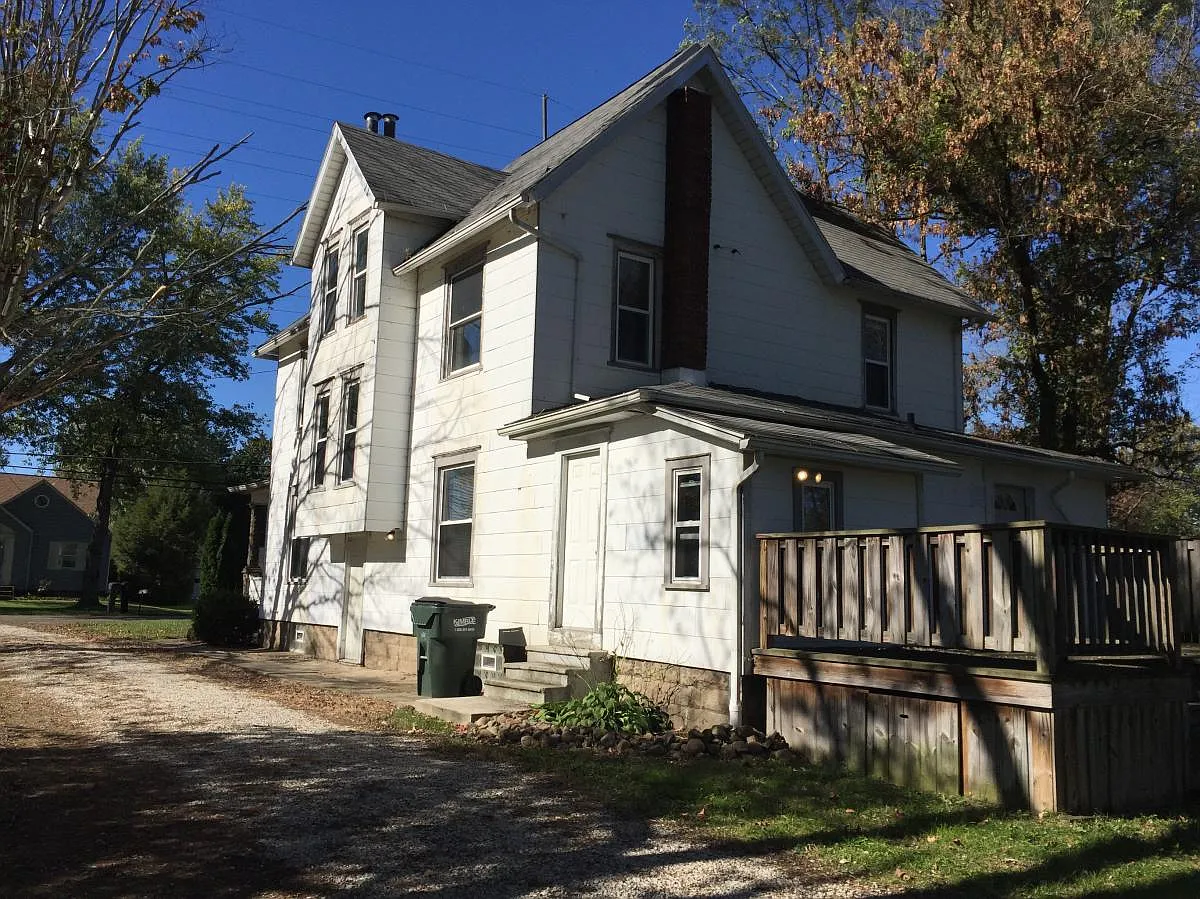 Middlebranch Avenue NE, Canton — Photo 2