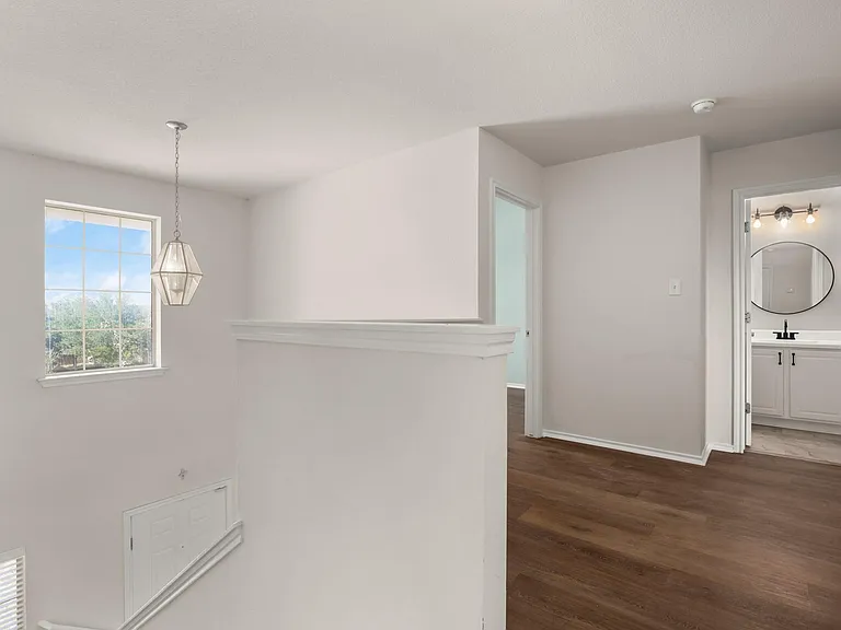 219 Brown St — Photo 12