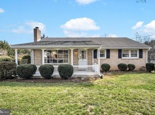 3915 Sullivan St, Mechanicsburg, PA 17050