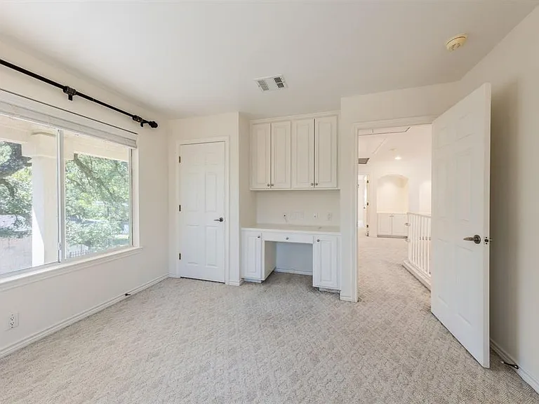 1704 Randolph Ridge Trl — Photo 21