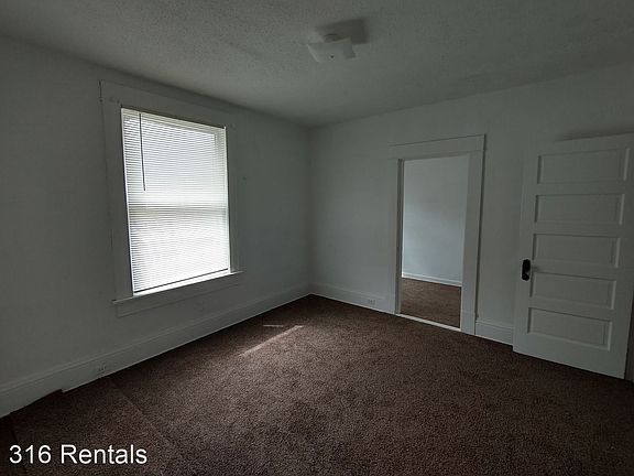 5th image of 241 N Chautauqua Ave #11098957