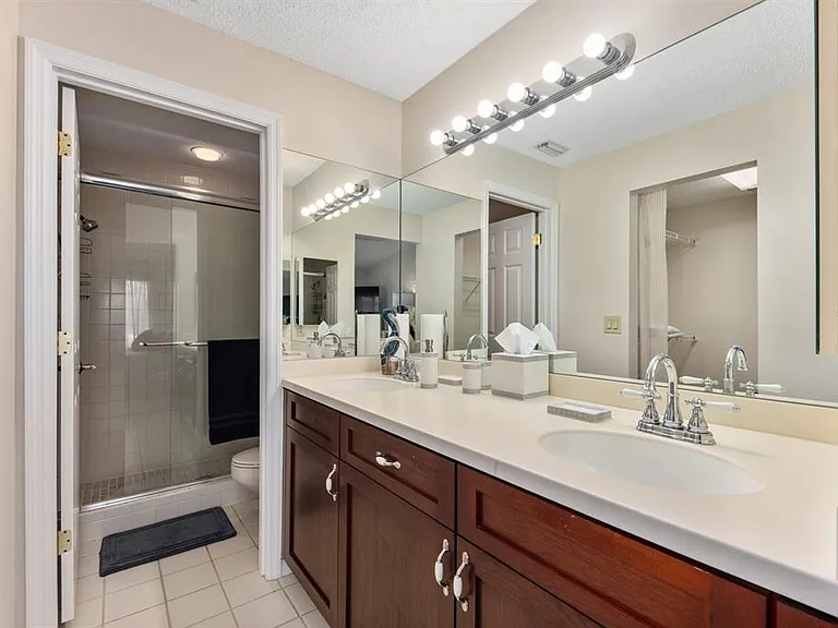 5656 Ashton Lake Dr #5656 — Photo 26