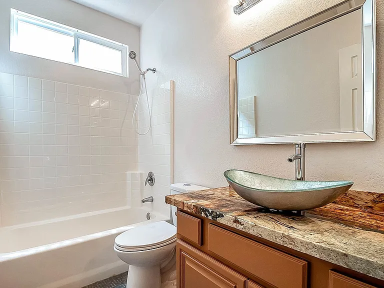 32440 Angelo Dr — Photo 21