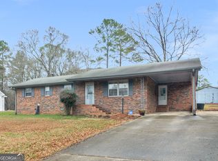 114 Woodcrest Dr, Griffin, GA 30223