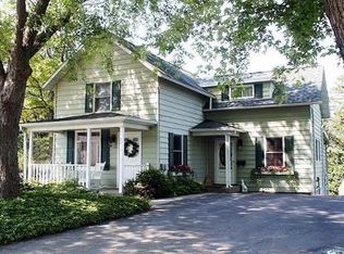 803 N Pine St, Rochester, MI 48307