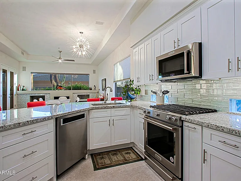32472 N 68th Pl — Photo 15