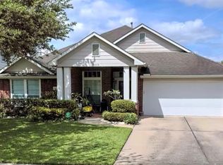10319 Ray Brook Ln, Houston, TX 77089