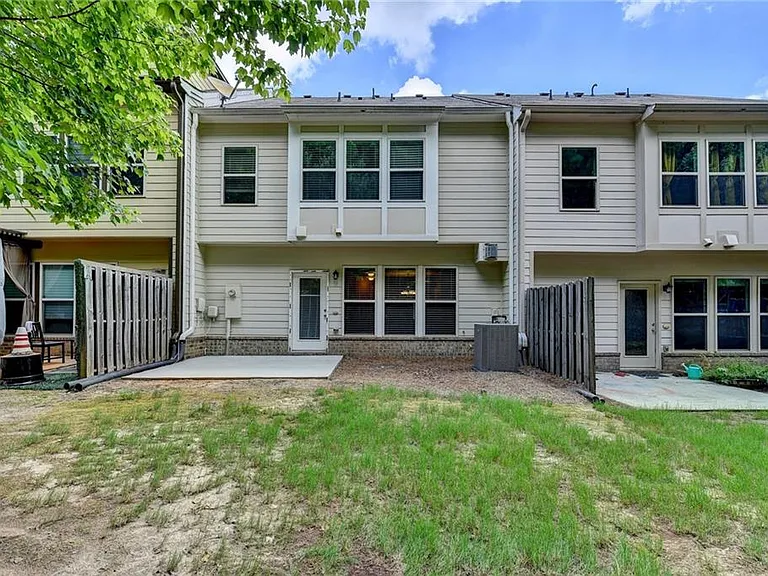 2152 Greencrest Cir — Photo 53