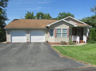 504 Lime Ridge Rd, Mifflinburg, PA 17844