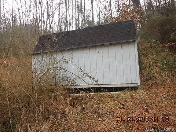 3rd image of 37 Thriftwood Dr