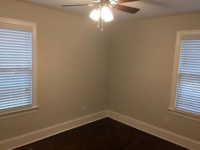 2218 Rozzelles Ferry Rd — Photo 10