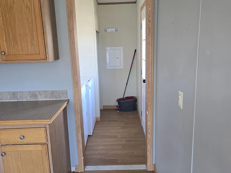 3913 Benjamin Way — Photo 12