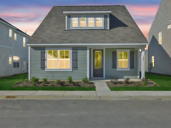 198 Standing Oaks Dr, Okatie, SC 29909