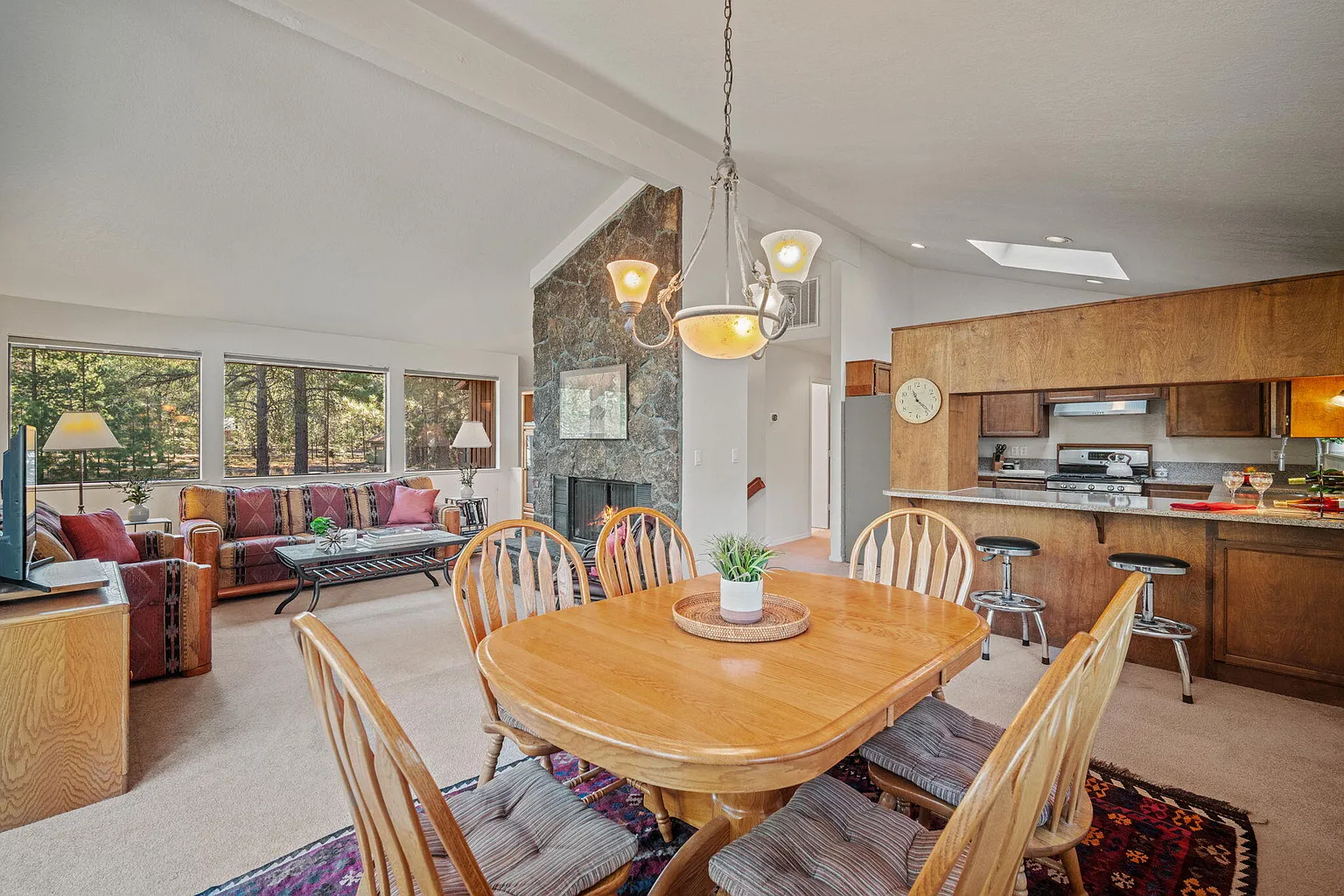 57485 Newberry Ln #4 photo 1