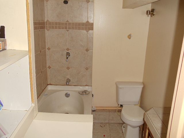2nd image of 1129 Dill Way