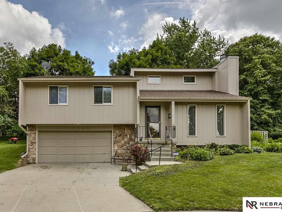 1st image of 12849 Grant Cir
