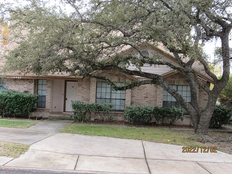 12402 Autumn Vista St #C — Photo 2