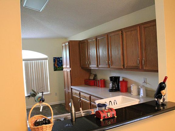 3rd image of 8832 Chambore Dr