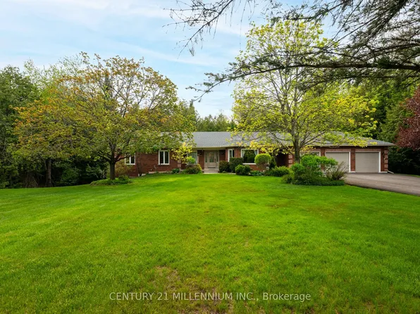 4 Brucedale Blvd, Mono, ON L9W 4N9