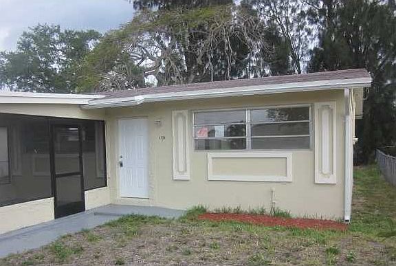 3rd image of 1751 NW 152nd Ter