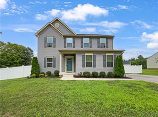 10306 Sandy Ridge Dr, Chesterfield, VA 23832