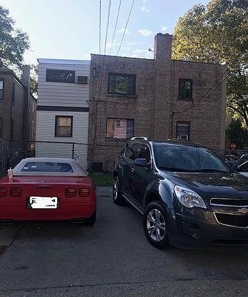4th image of 2121 W Hood Ave #2W
