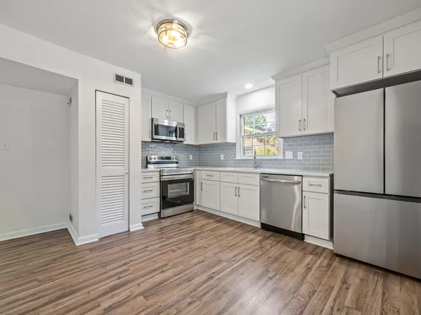 105 E Murray Ave, Durham, NC 27704